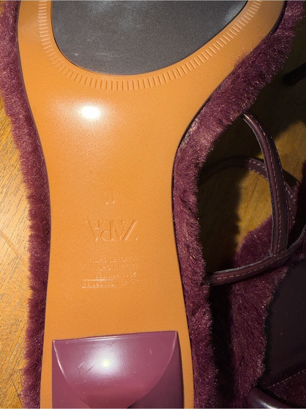 Zara Women's Plush Strap Sandals in Deep Wine - Picture 7 of 7